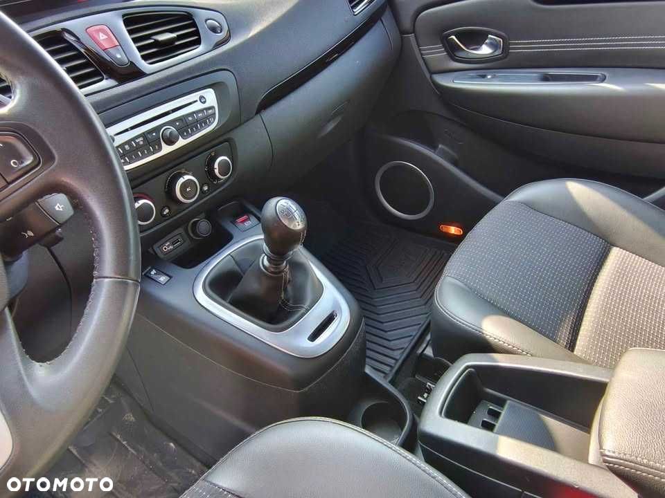 Renault Scenic - 6