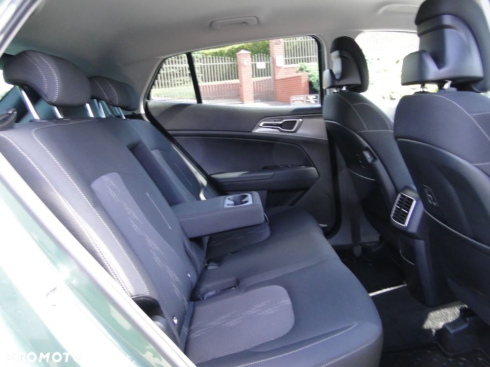 Kia Sportage 1.6 T-GDI L 2WD - 30