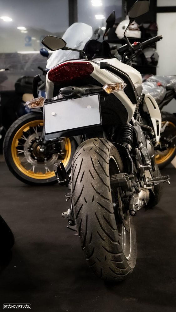 Kawasaki ER ER-6N - 5