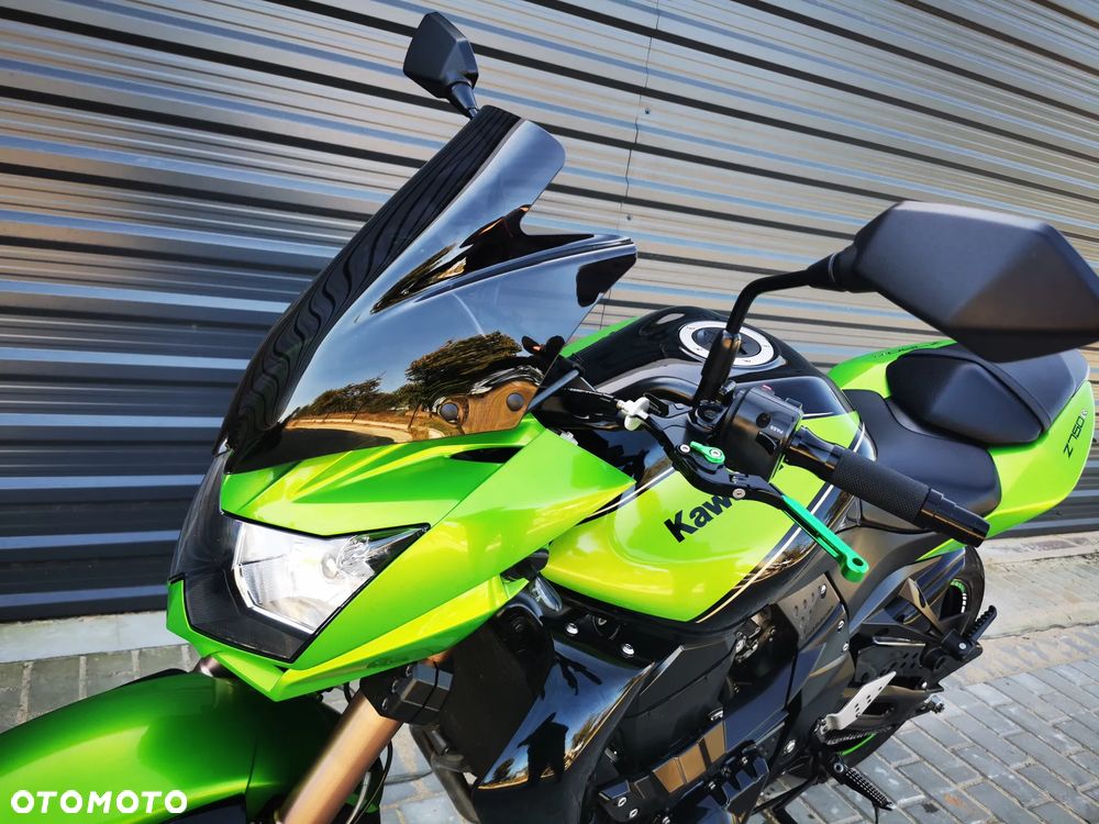 Kawasaki Z - 11