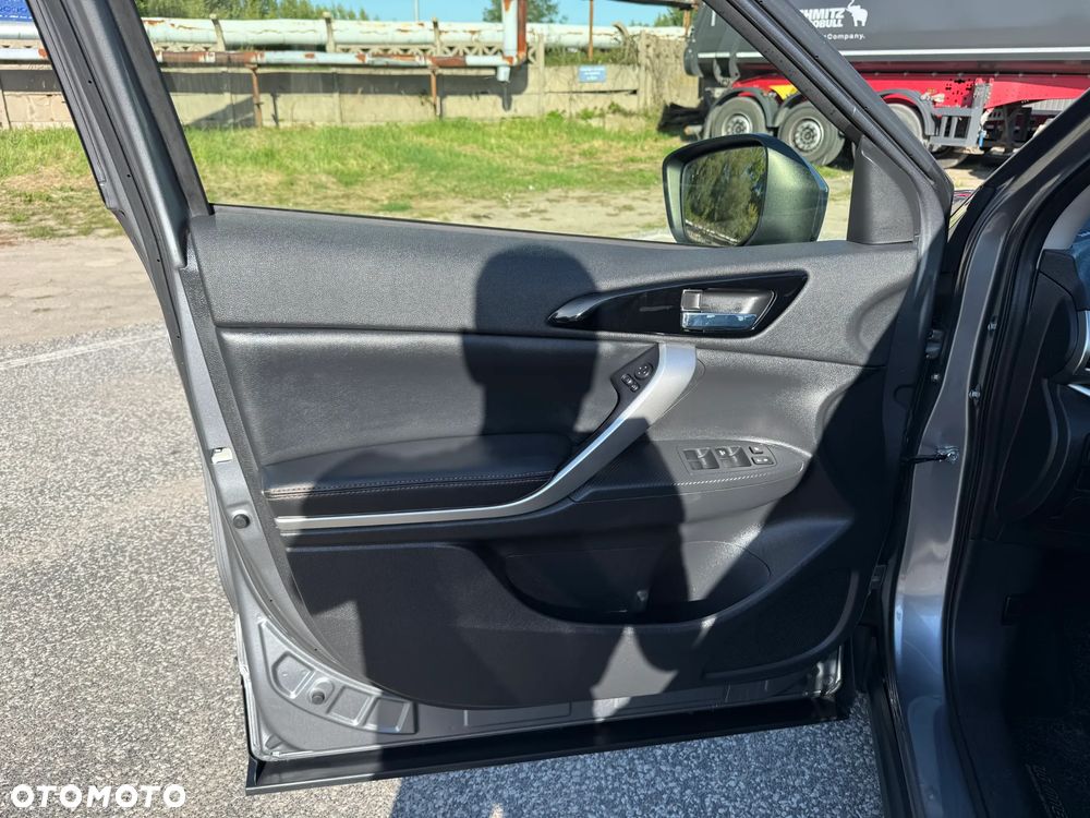 Mitsubishi Eclipse Cross 1.5 T-MIVEC ClearTec CVT 4WD Diamant Edition Plus - 27