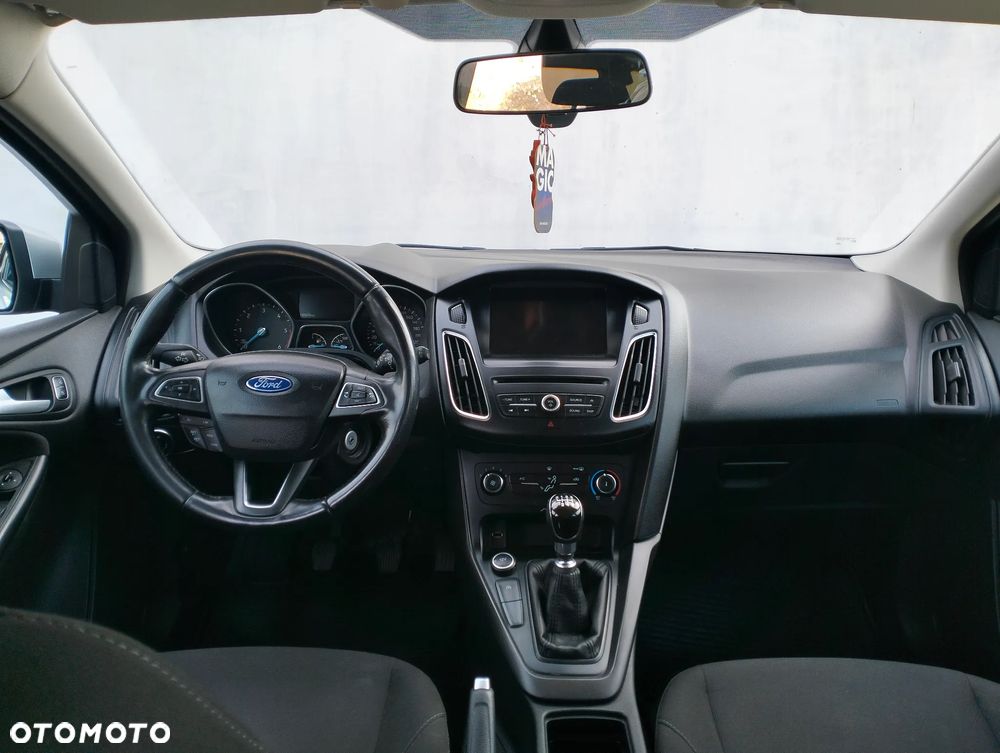 Ford Focus 1.5 TDCi DPF Start-Stopp-System COOL&CONNECT - 13