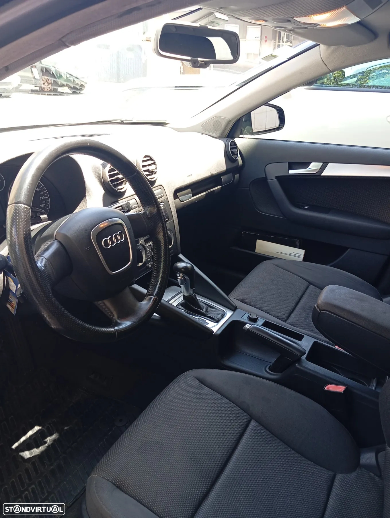 Audi A3 Sportback 2.0 TDi S-line S tronic - 2