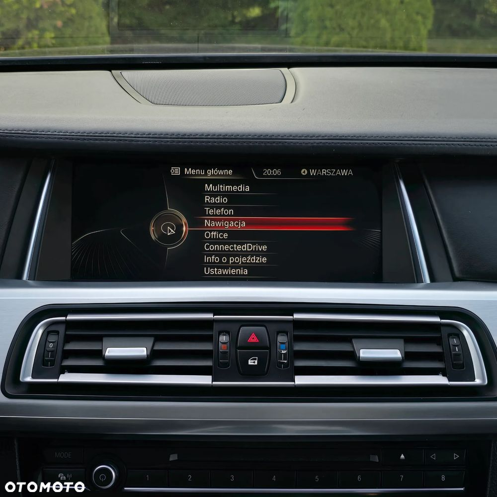BMW Seria 7 740d xDrive - 34