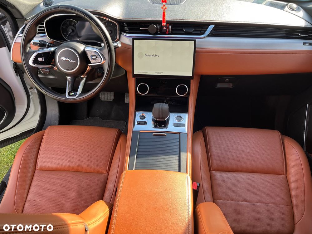 Jaguar F-Pace 2.0 P250 mHEV AWD R-Dynamic S - 7