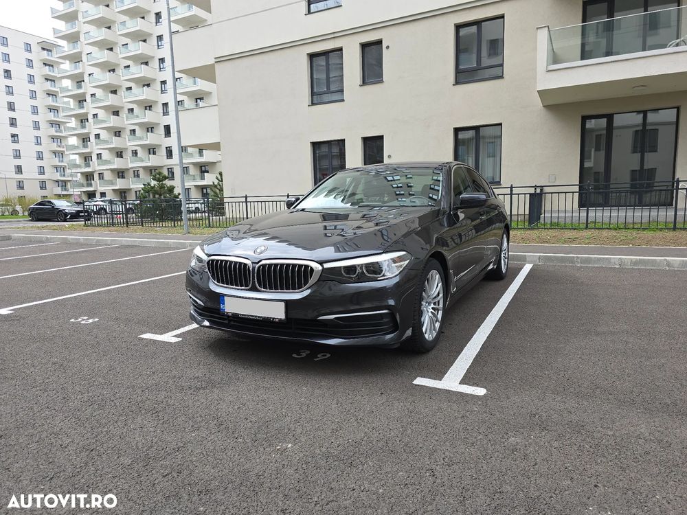 BMW Seria 5 520d AT - 10