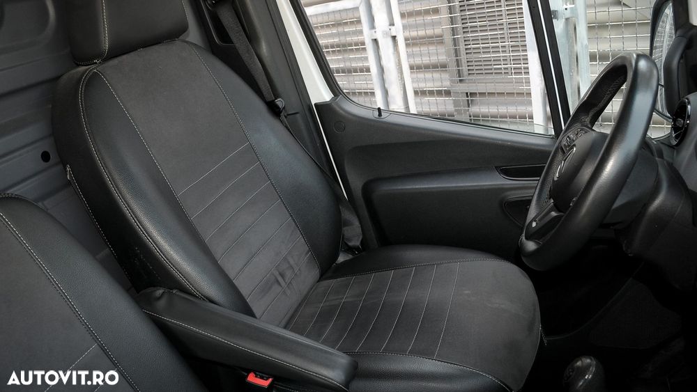 Mercedes-Benz Sprinter - 9