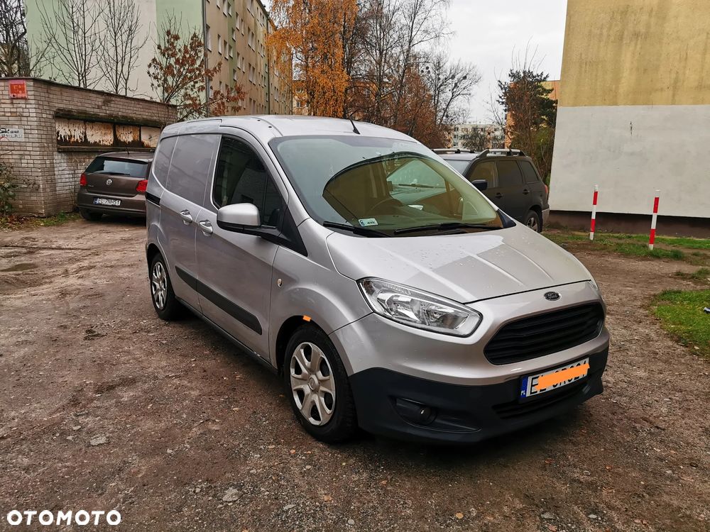 Ford Transit courier - 3