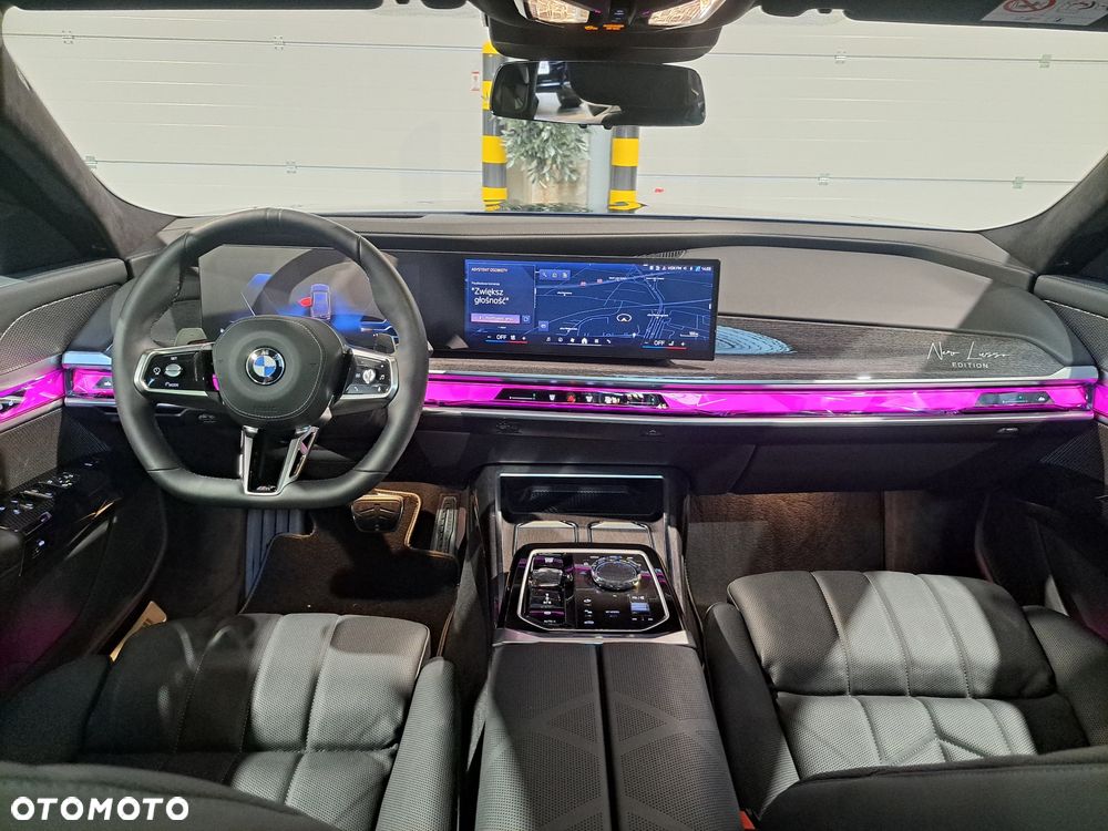 BMW Seria 7 740d xDrive mHEV Nero Lusso Edition sport - 12