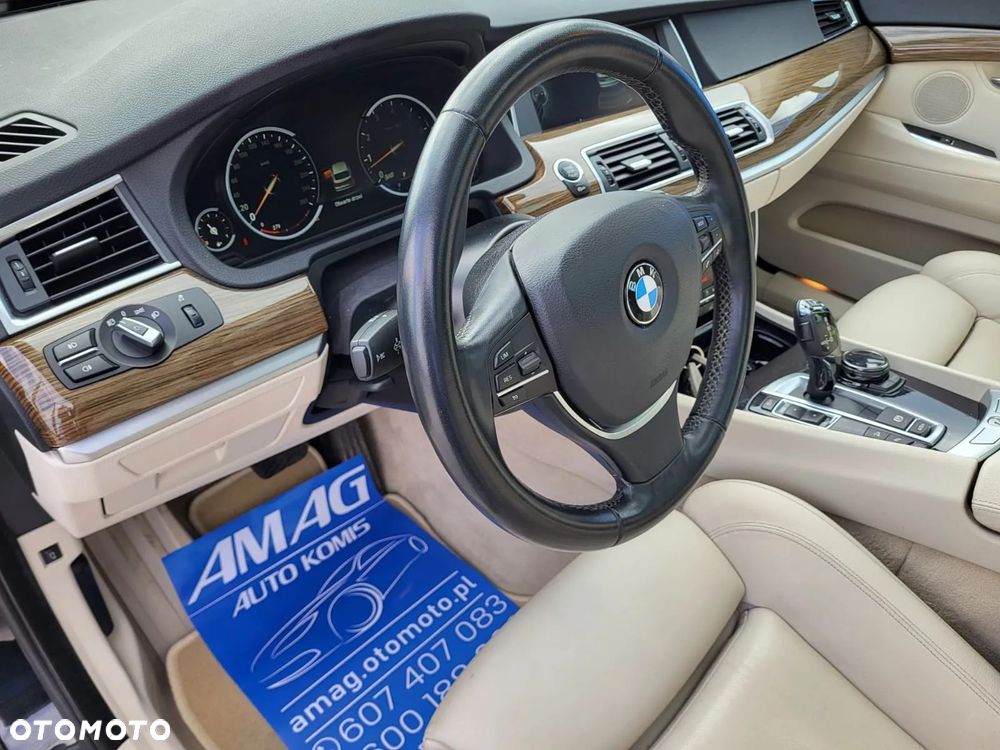 BMW 5GT 535i xDrive - 15