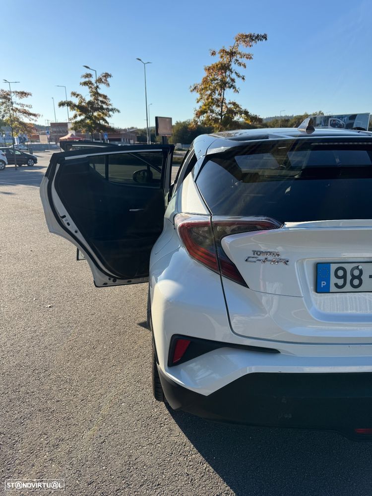 Toyota C-HR 1.8 HSD Exclusive+P.Luxury - 14