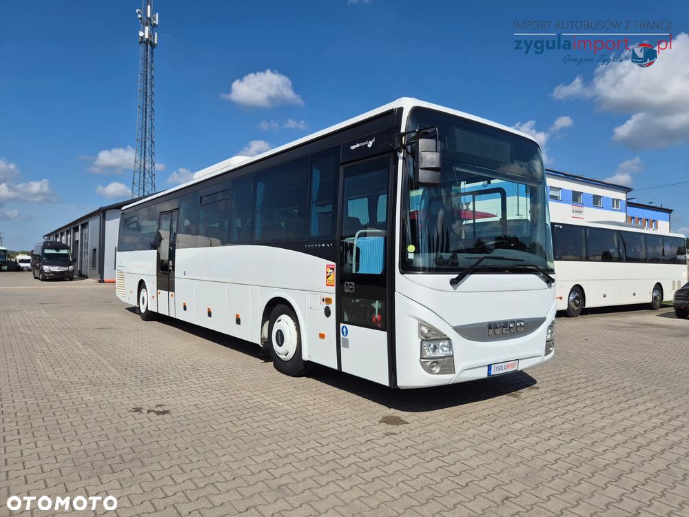 Iveco CROSSWAY/ SPROWADZONY/ 186 000 KM / MANUAL/ 64 MIEJSCA + STOJĄCE - 1