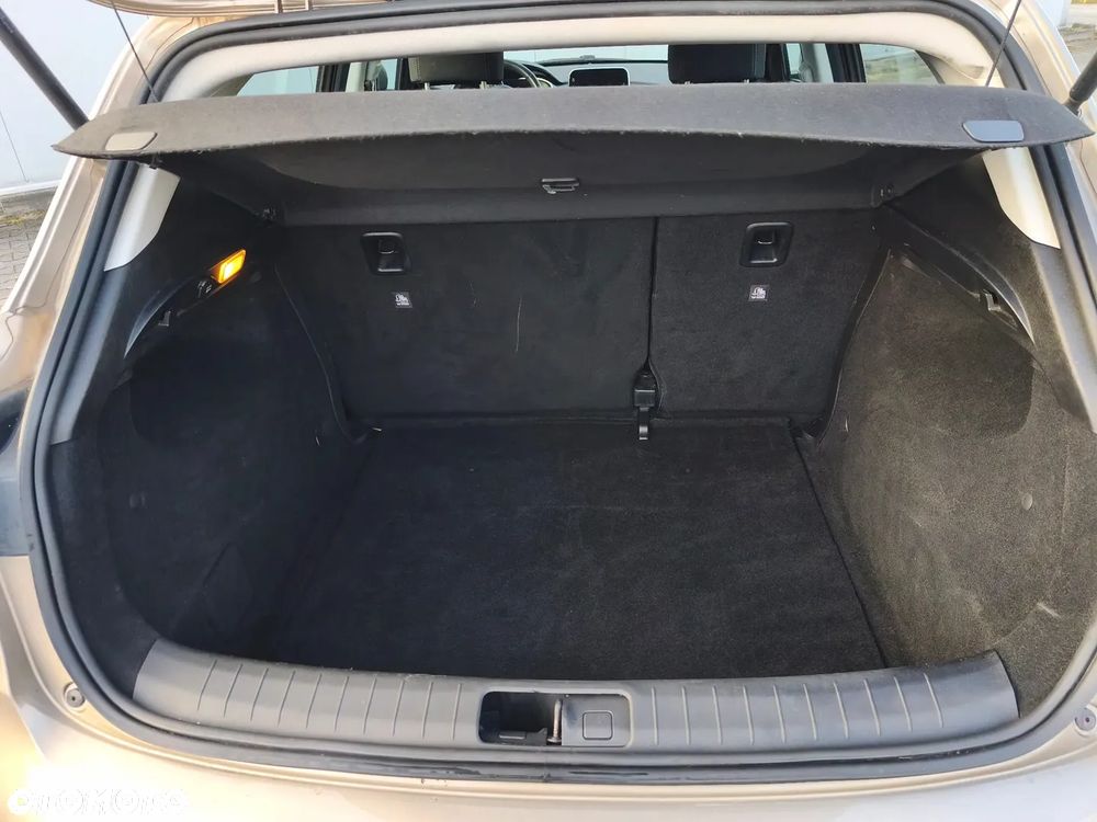 Fiat Tipo 1.4 T-Jet Lounge - 23