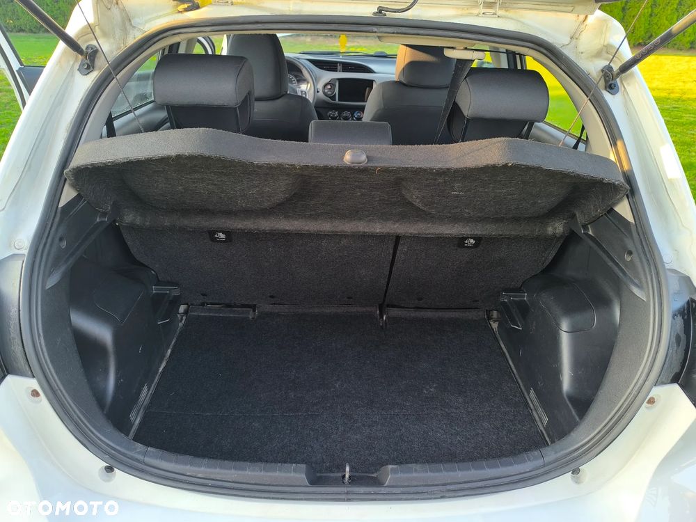 Toyota Yaris 1.5 Active - 19