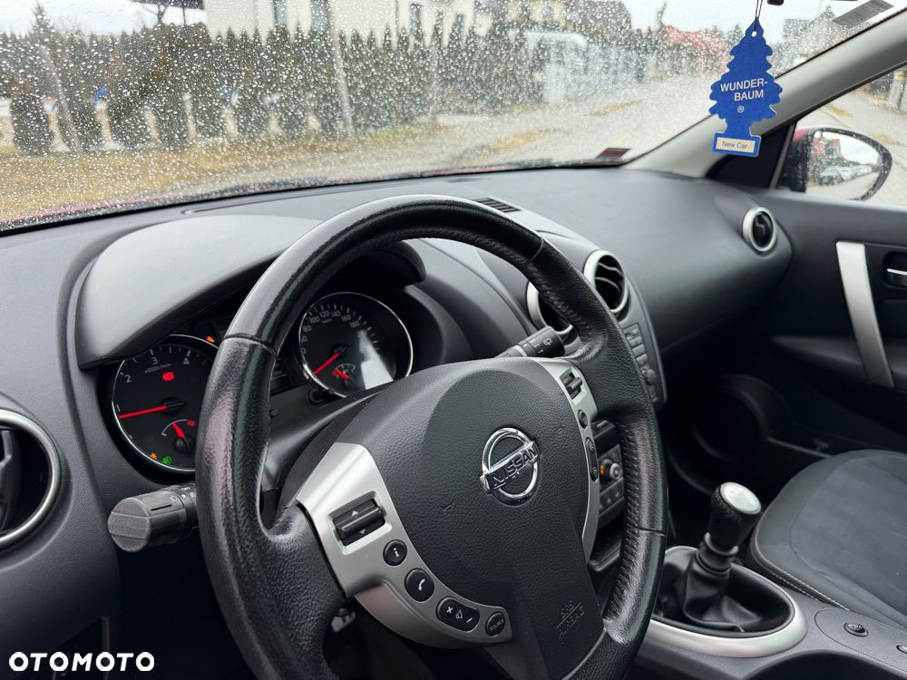 Nissan Qashqai ver-2-0-tdci-titanium - 14