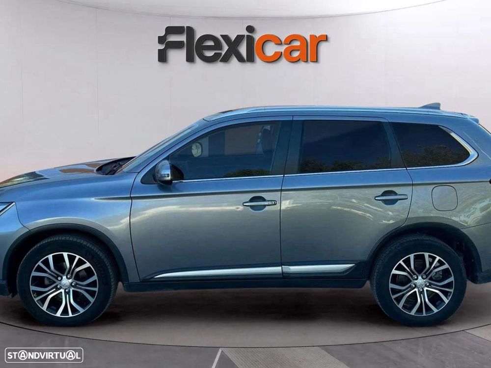 Mitsubishi Outlander 2.2 DI-D Intense+ - 4