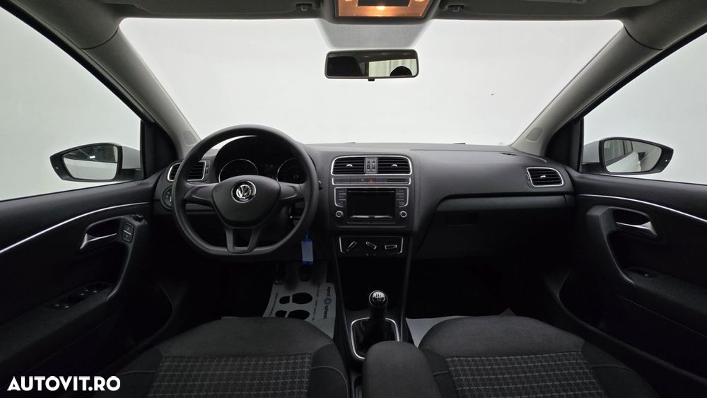 Volkswagen Polo - 14