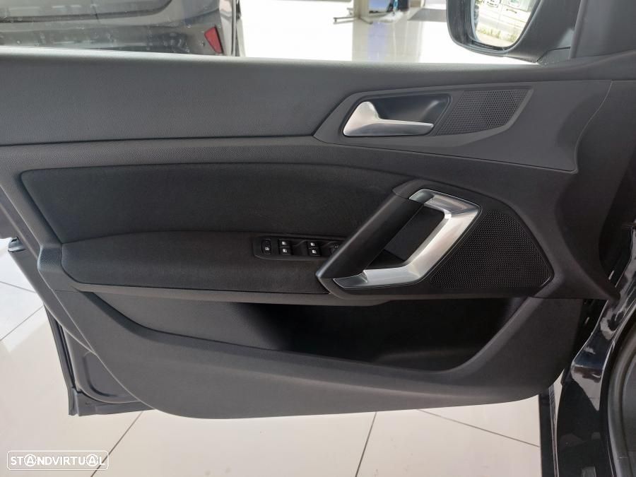 Peugeot 308 SW 1.5 BlueHDi Style - 18