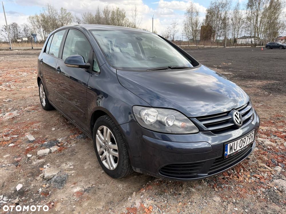 Volkswagen Golf Plus - 1