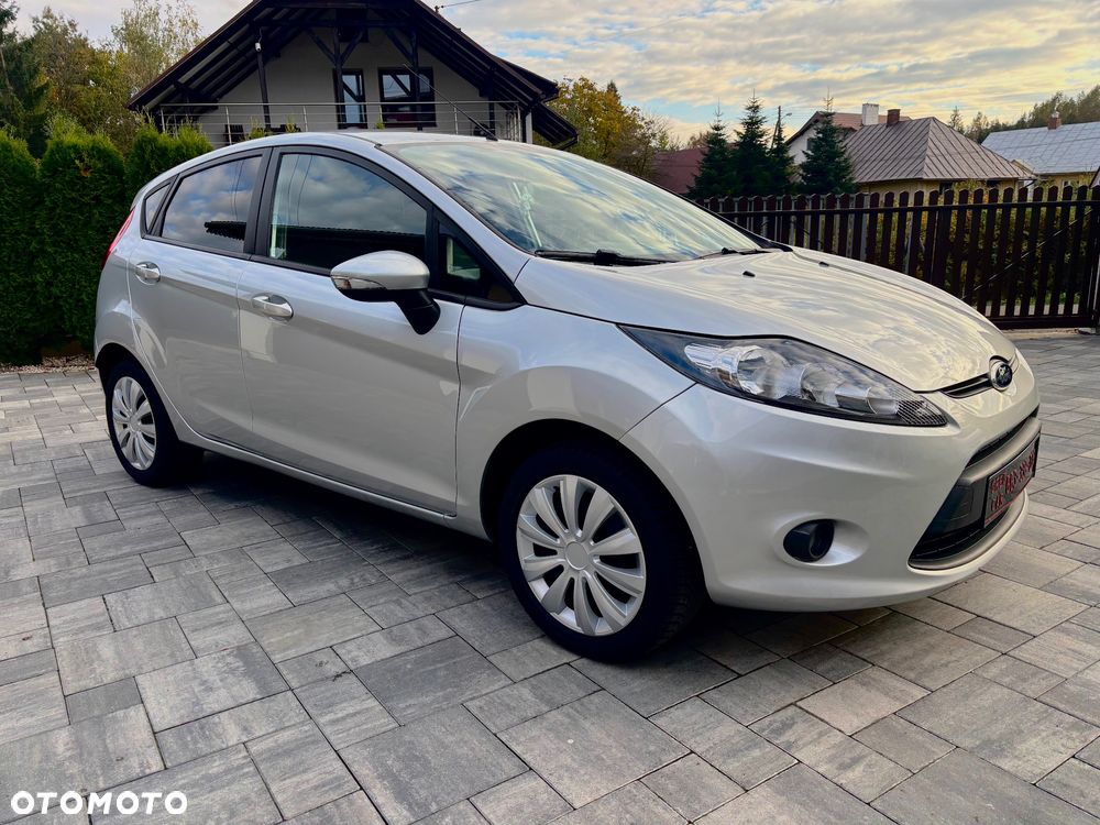 Ford Fiesta 1.25 Champions Edition - 3