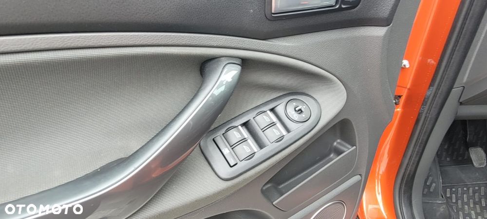 Ford Kuga 2.0 TDCi 4x4 Titanium - 31
