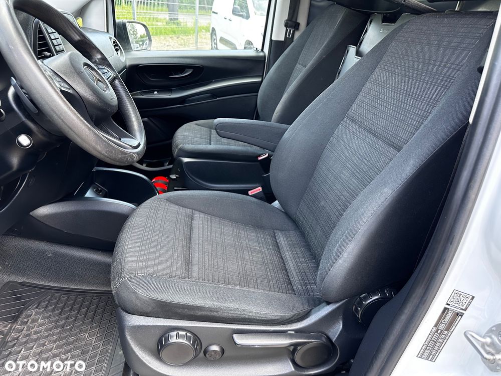 Mercedes-Benz VITO - 29