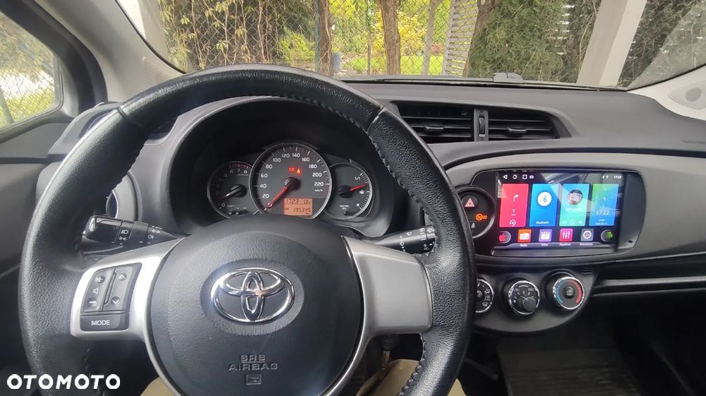 Toyota Yaris 1.0 Luna - 8