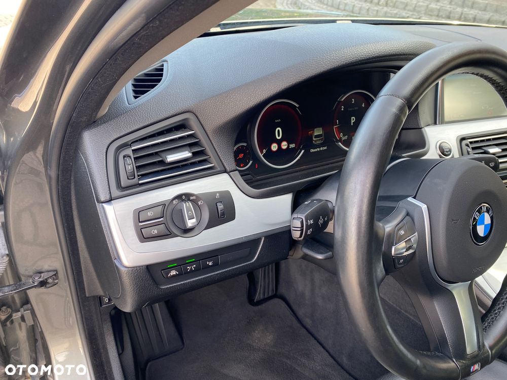 BMW Seria 5 520d Luxury Line sport - 18