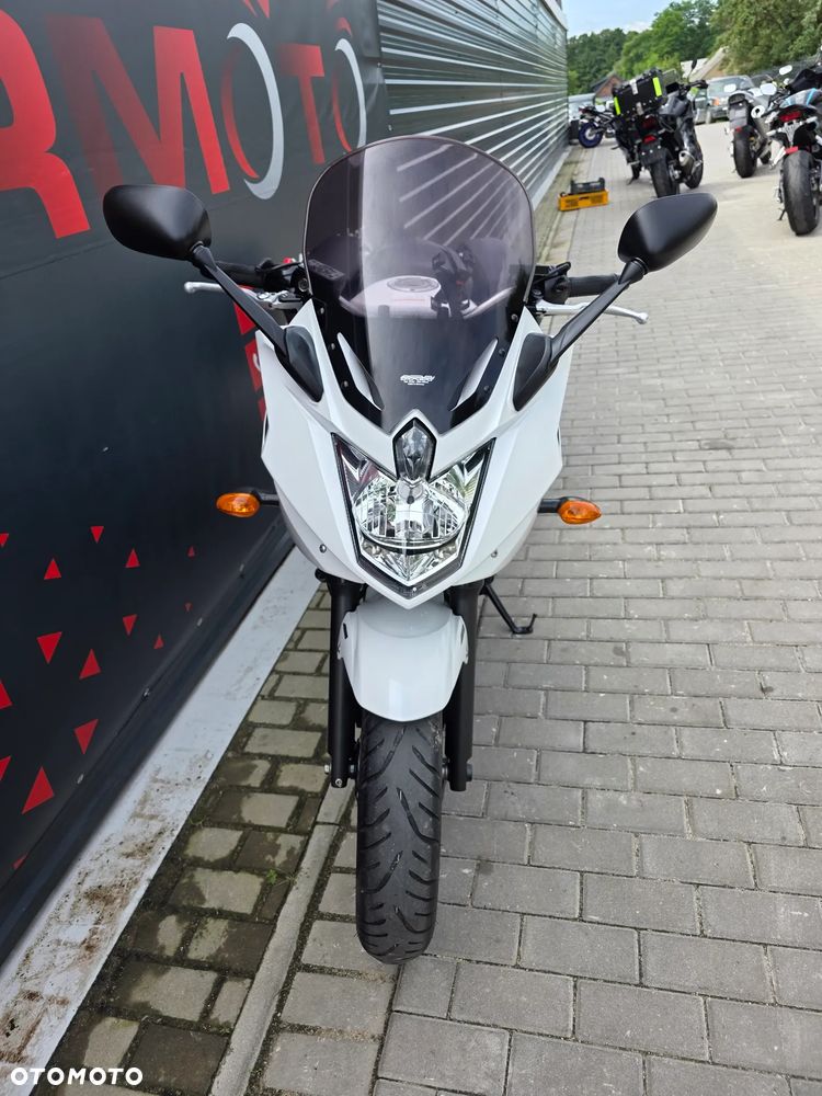 Yamaha XJ - 16