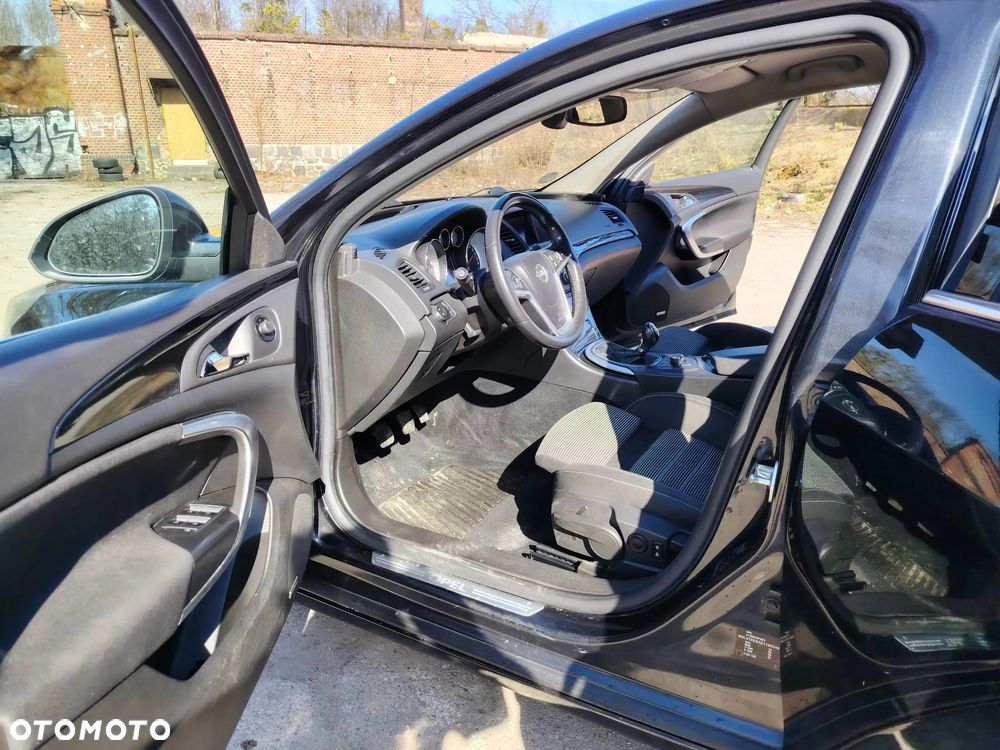 Opel Insignia 1.6 T Cosmo - 23