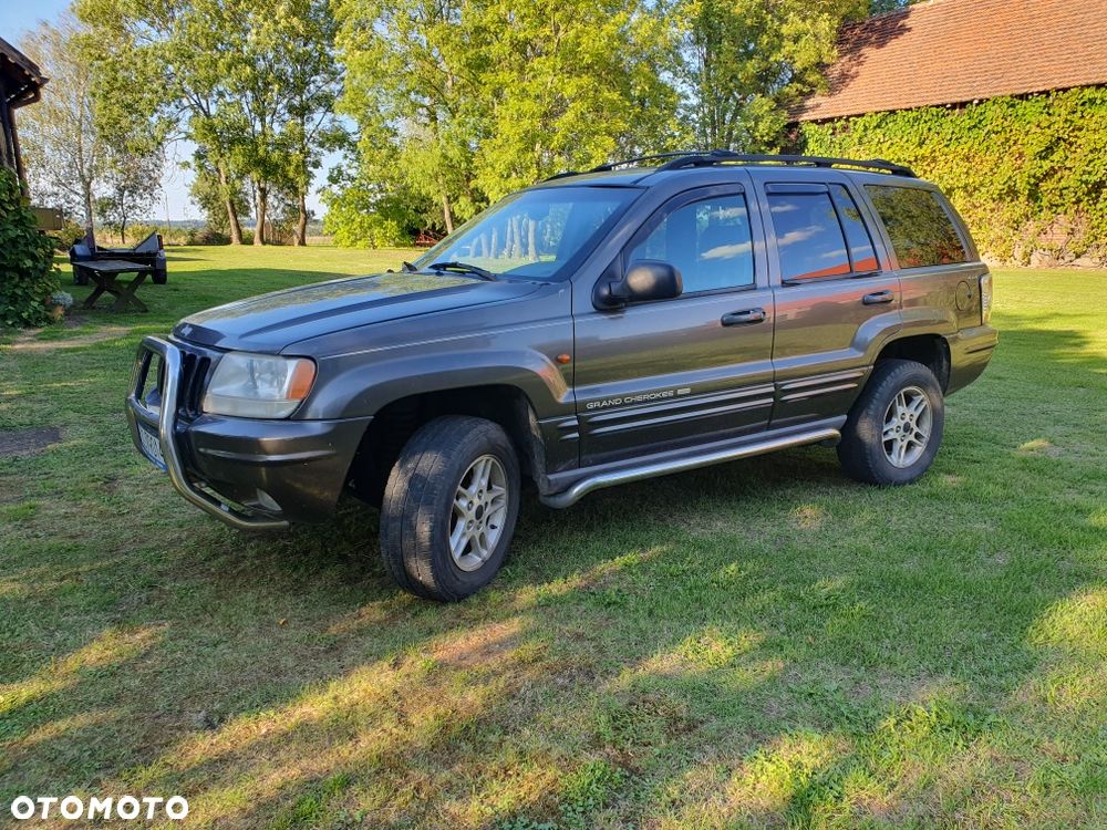 Jeep Grand Cherokee - 1