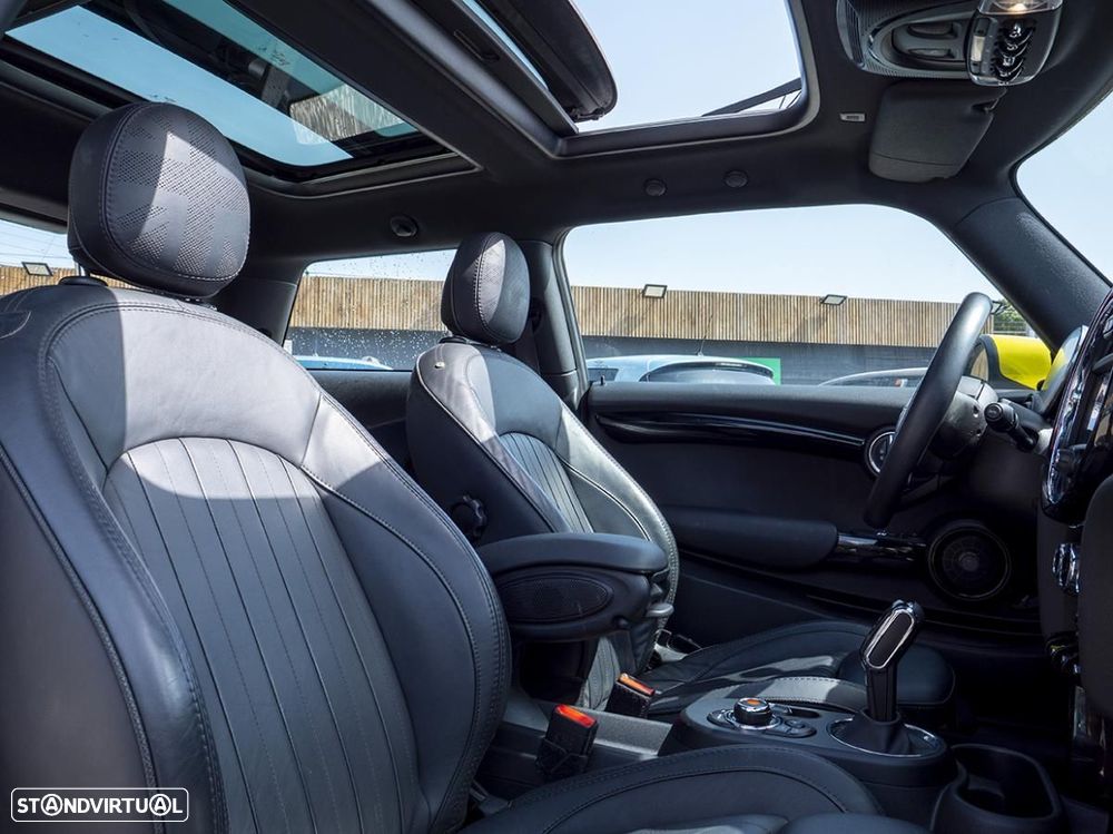 MINI 3 Portas Cooper SE Yours - 19