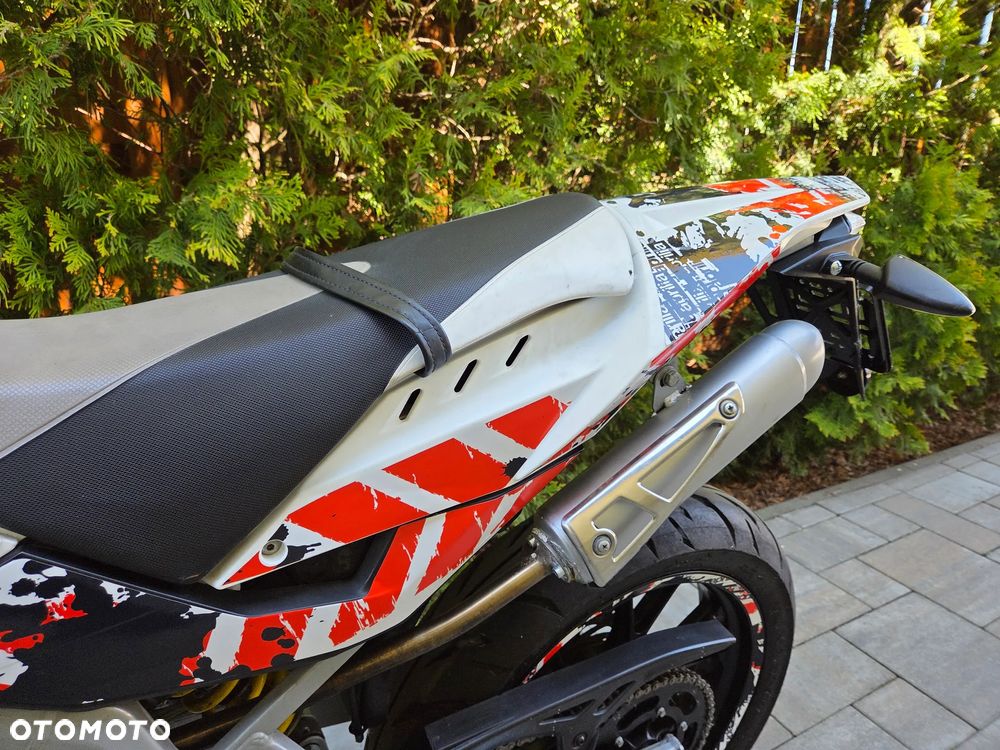 Aprilia SX - 16