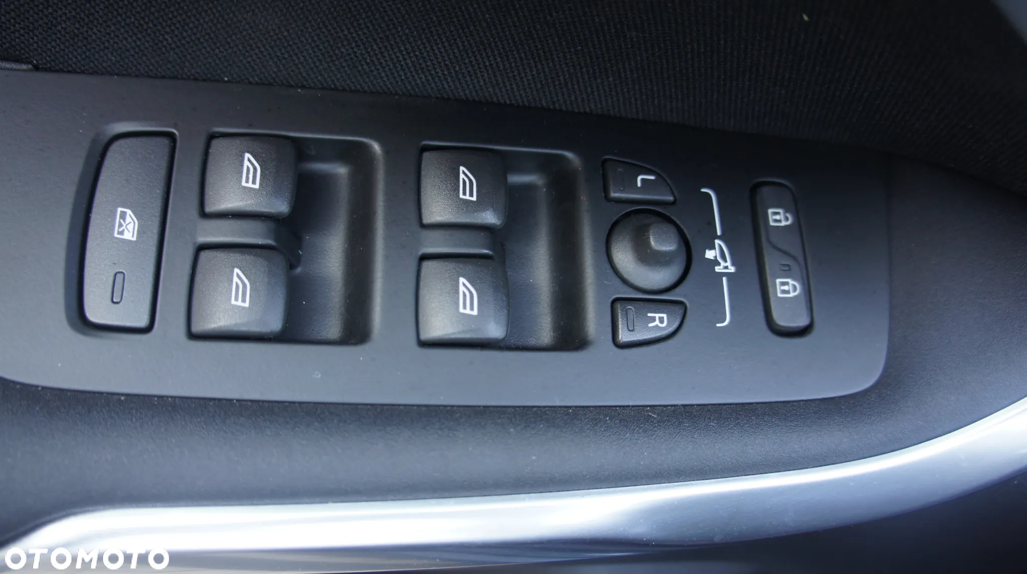 Volvo V40 D3 Drive-E Momentum - 15