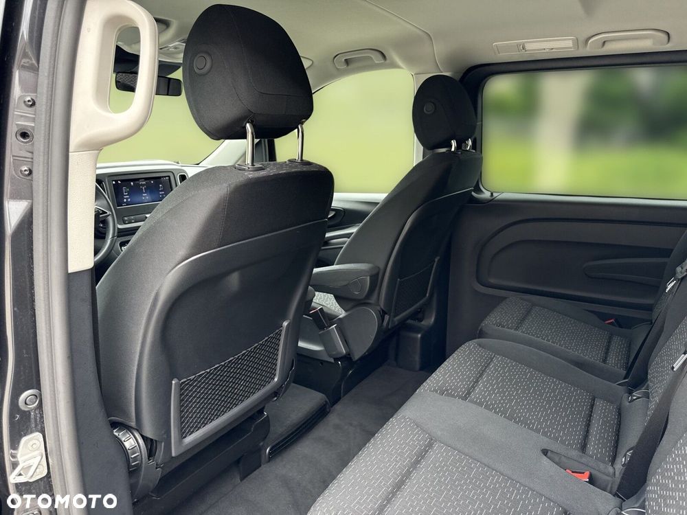 Mercedes-Benz Vito - 25