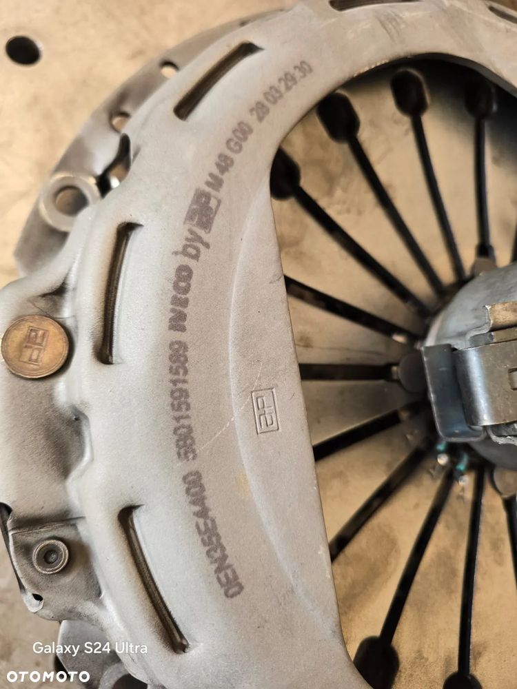 Iveco 3,0 24 rok Sprzęgło dwumas Nowe orginał  5801591589 - 2