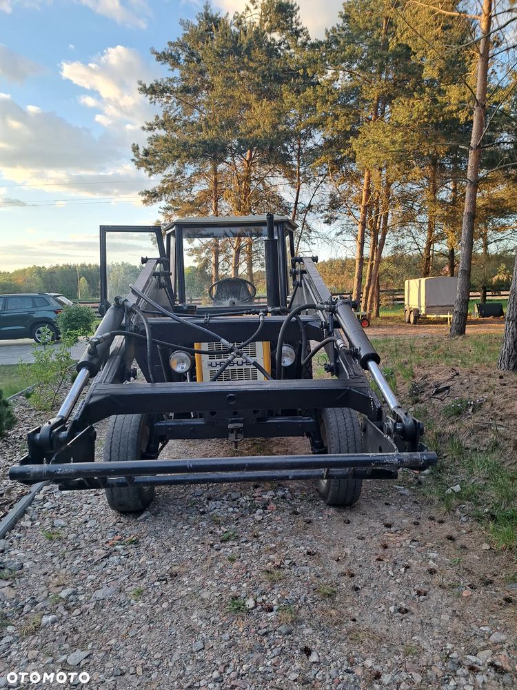 Ursus c330-M - 3