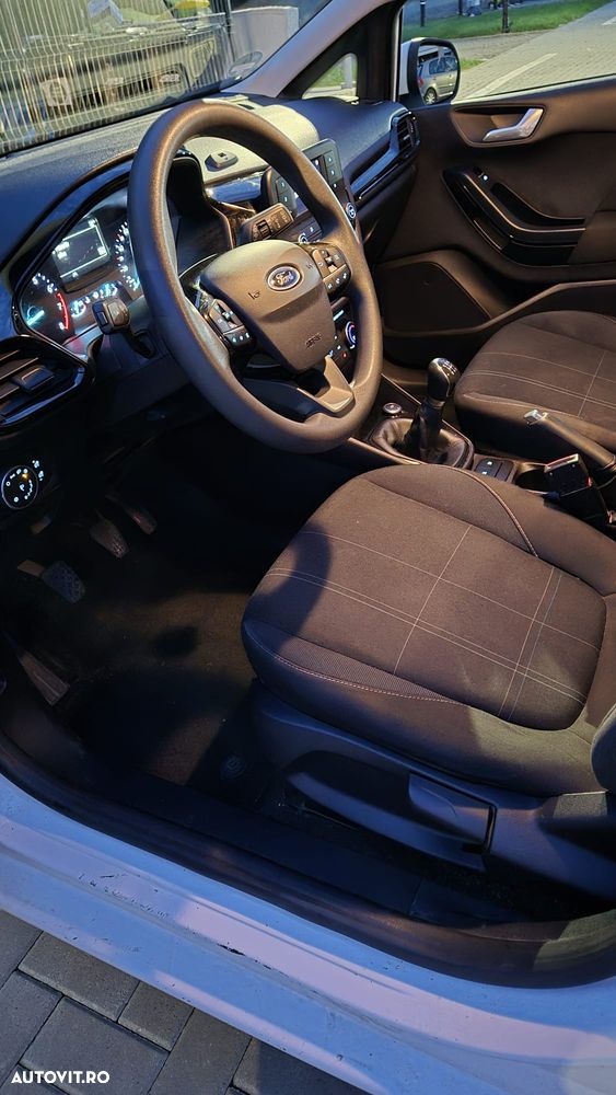 Ford Fiesta 1.1 Trend - 10
