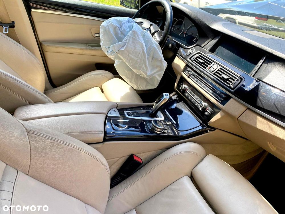 BMW Seria 5 520d xDrive Luxury Line - 18