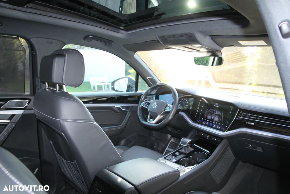 Volkswagen Touareg V6 TDI R-Style - 6