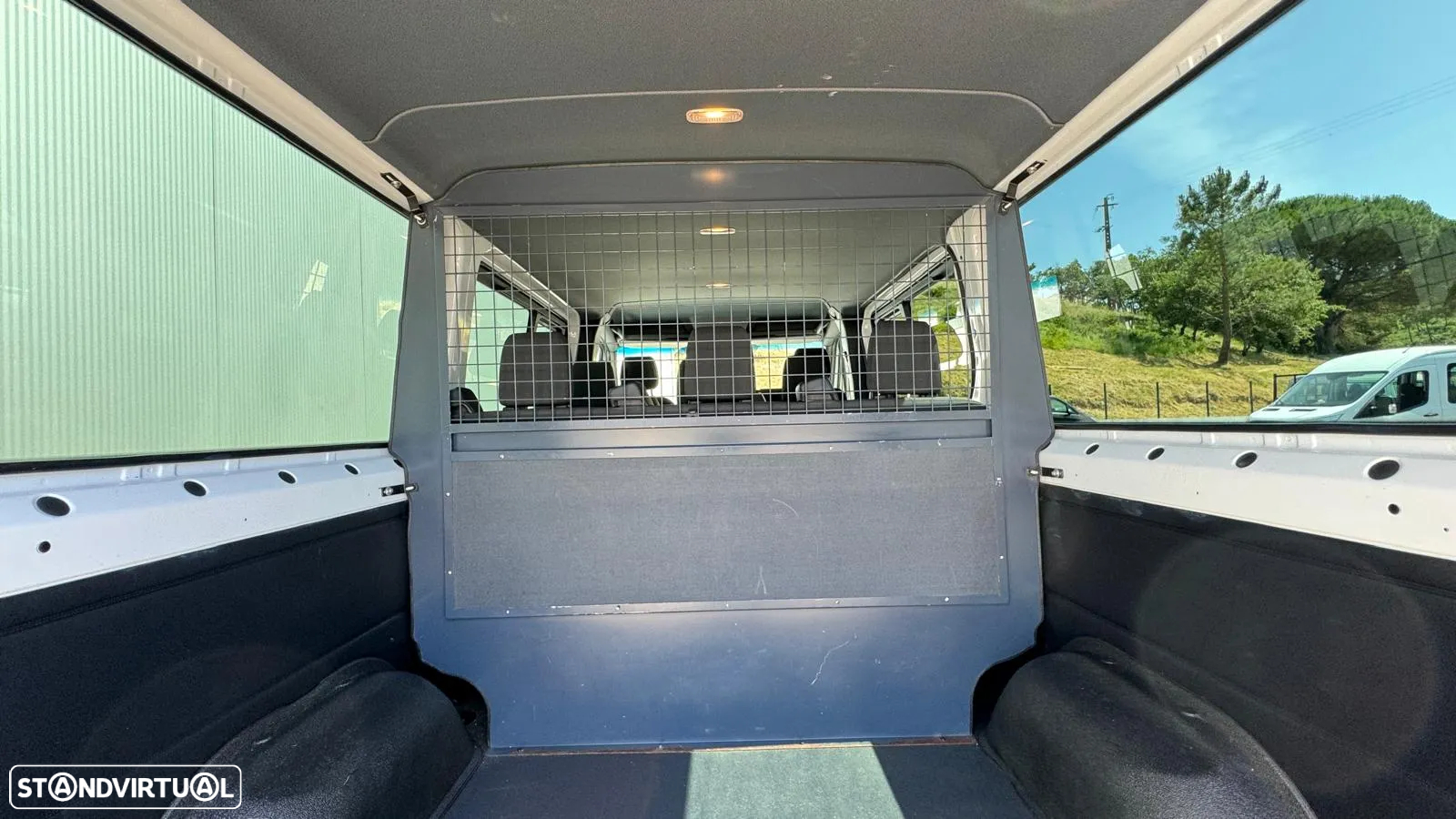 Mercedes-Benz Sprinter - 38