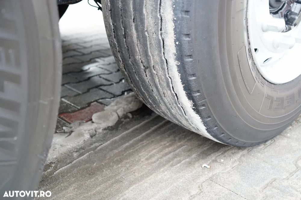 Kögel CORTINĂ / STANDARD / PUNTE RIDICATĂ - 26