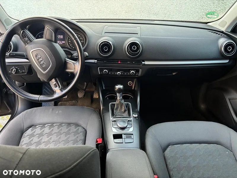 Audi A3 Sportback - 12