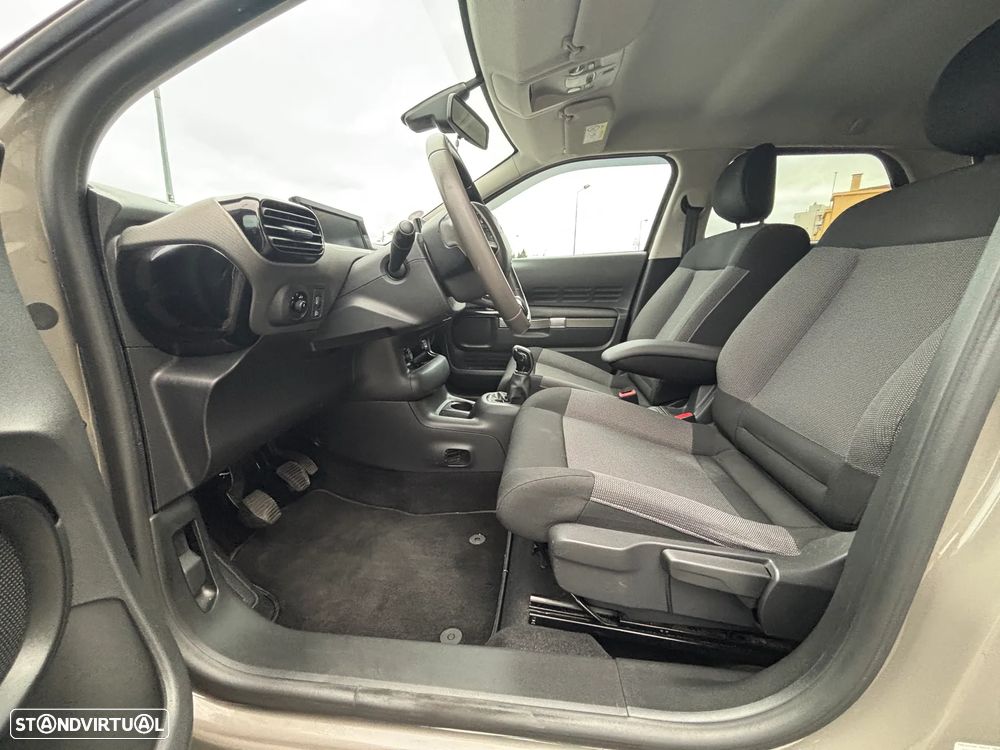 Citroën C4 Cactus PureTech 82 Shine - 29