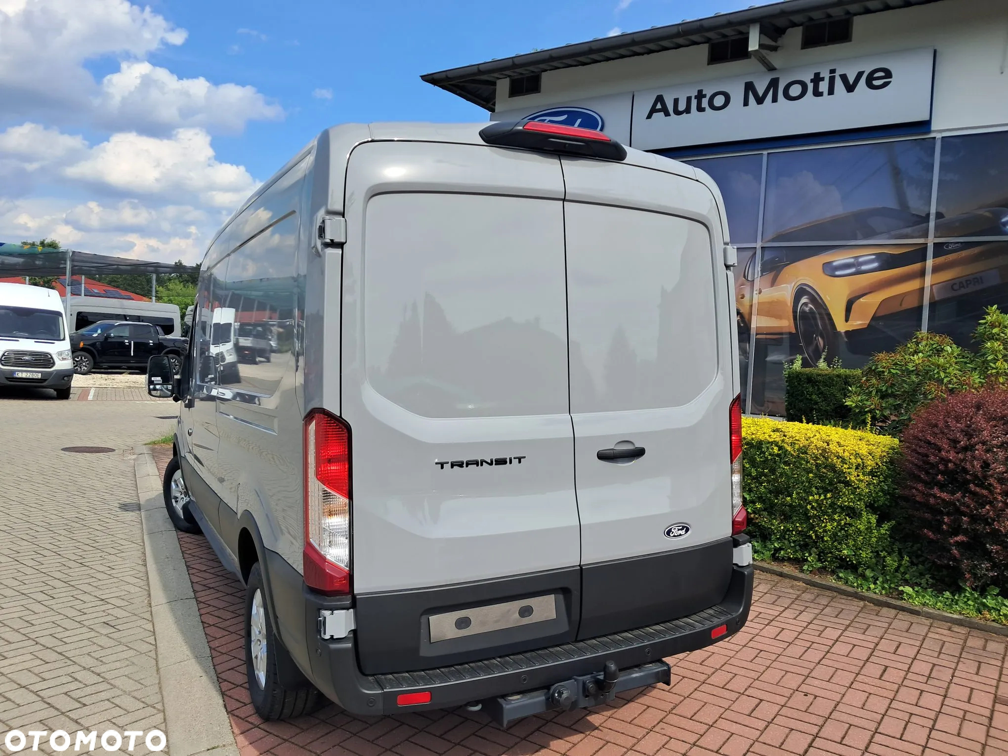 Ford Transit - 9
