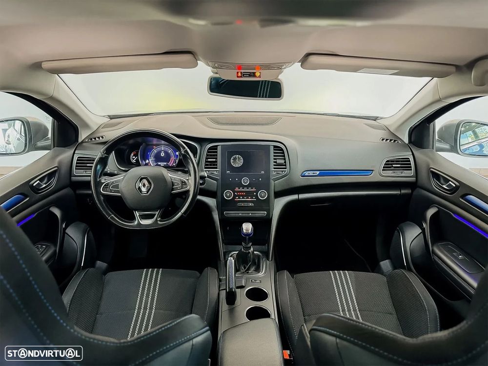 Renault Mégane - 7