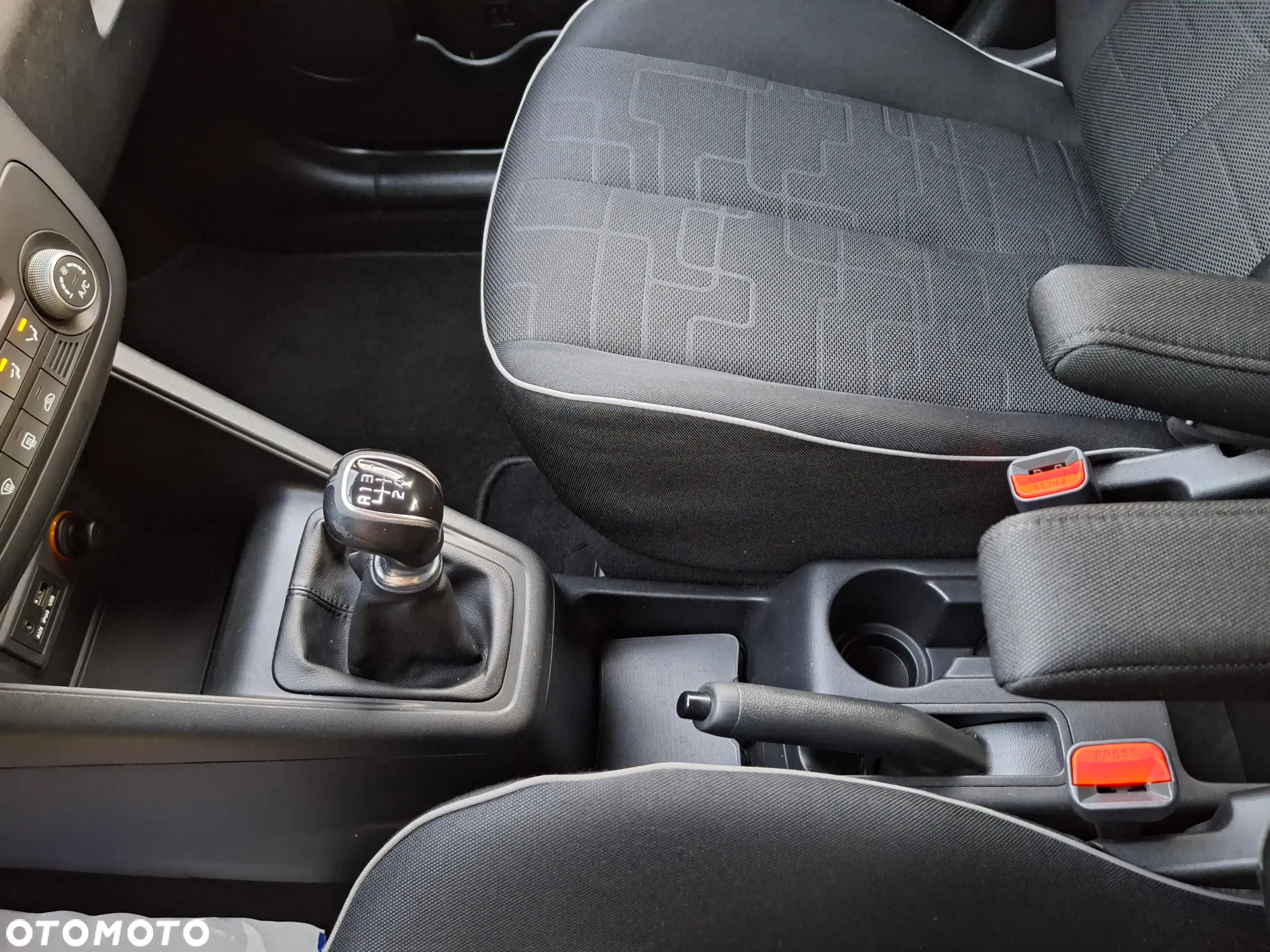 Kia Venga 1.4 CVVT Fifa World Cup Edition - 17