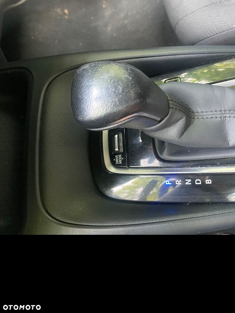 Toyota Corolla 1.8 Hybrid Comfort - 14