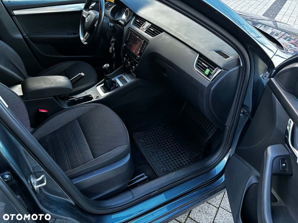 Skoda Octavia 1.6 TDI Ambition - 11