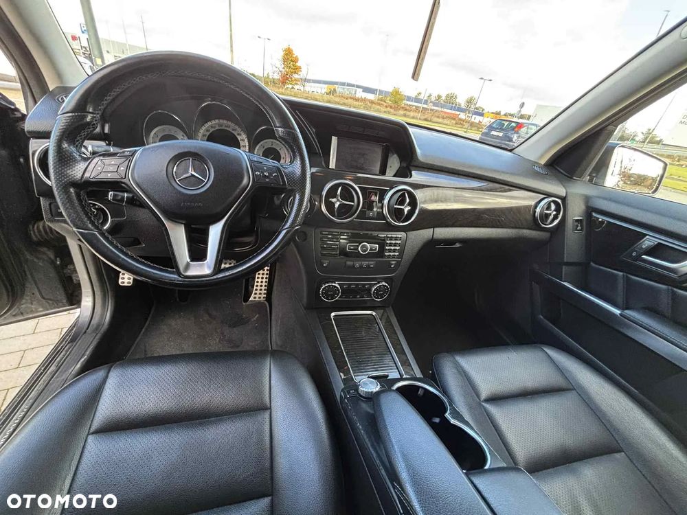 Mercedes-Benz GLK - 15